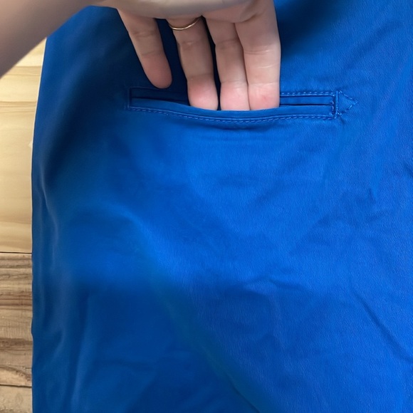 Banana Republic Girlfriend Fit size 4 Blue Chinos Tailored Fit with Pockets - Picture 7 of 11